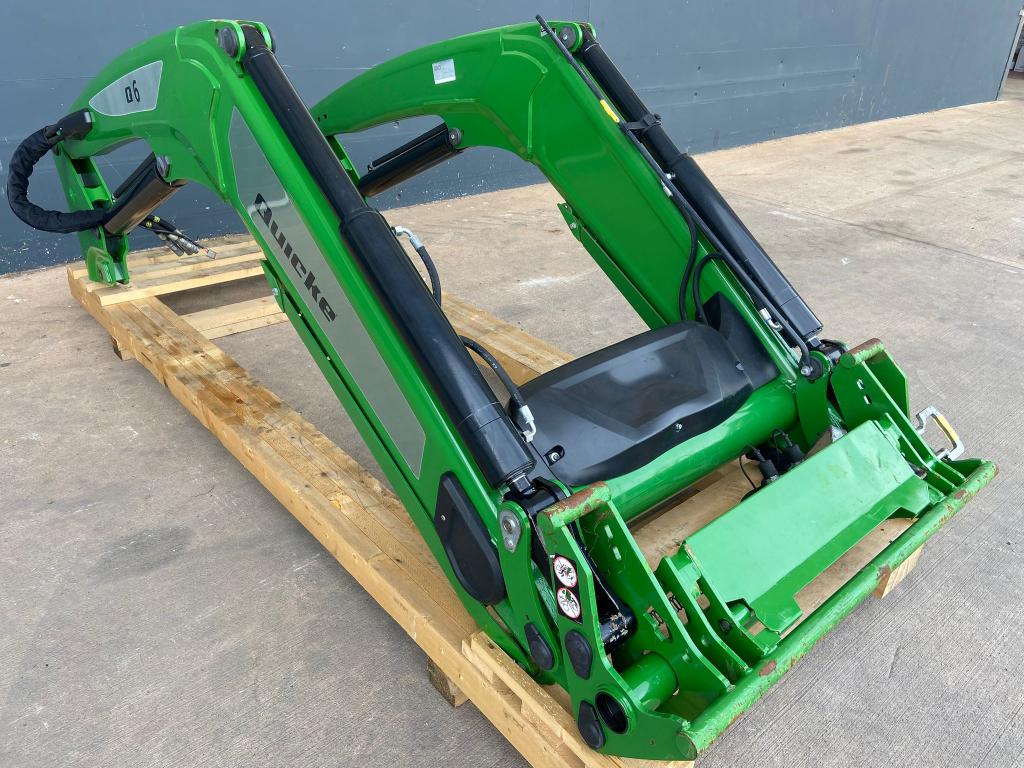 Quicke Q6 loader boom, 2020, John Deere green, Euro carriage