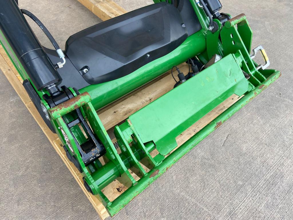 Quicke Q6 loader boom, 2020, John Deere green, Euro carriage