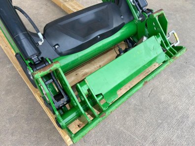 Quicke Q6 loader boom, 2020, John Deere green, Euro carriage