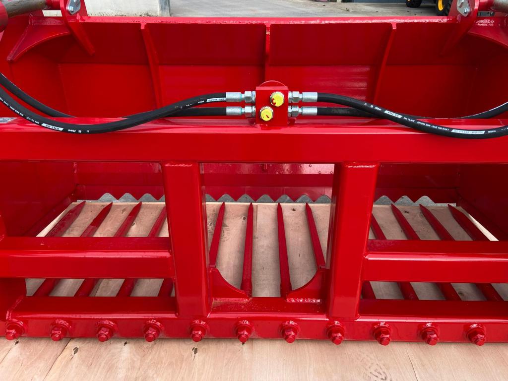 Redrock 200/100 alligator shear grab, NEW, Redrock 100 series, 200 shear grab, 2 meters wide, 1 meter high, twin ram, chrome rams, bolt on blades