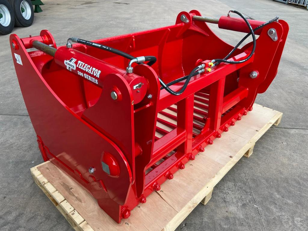 Redrock 200/100 alligator shear grab, NEW, Redrock 100 series, 200 shear grab, 2 meters wide, 1 meter high, twin ram, chrome rams, bolt on blades