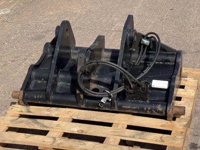 Kramer headstock with hydraulic locking to fit JCB 542-70