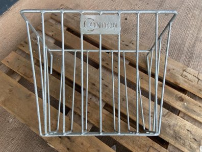 Condon Engineering 2ft hay rack, NEW, hanging brackets, galvanised