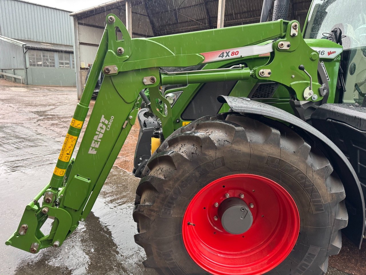 Fendt 4X80 Cargo loader, 2022, third service, Euro carriage with hydraulic locking, Multi docking, C/W Fendt 516 brackets and pipework, as new