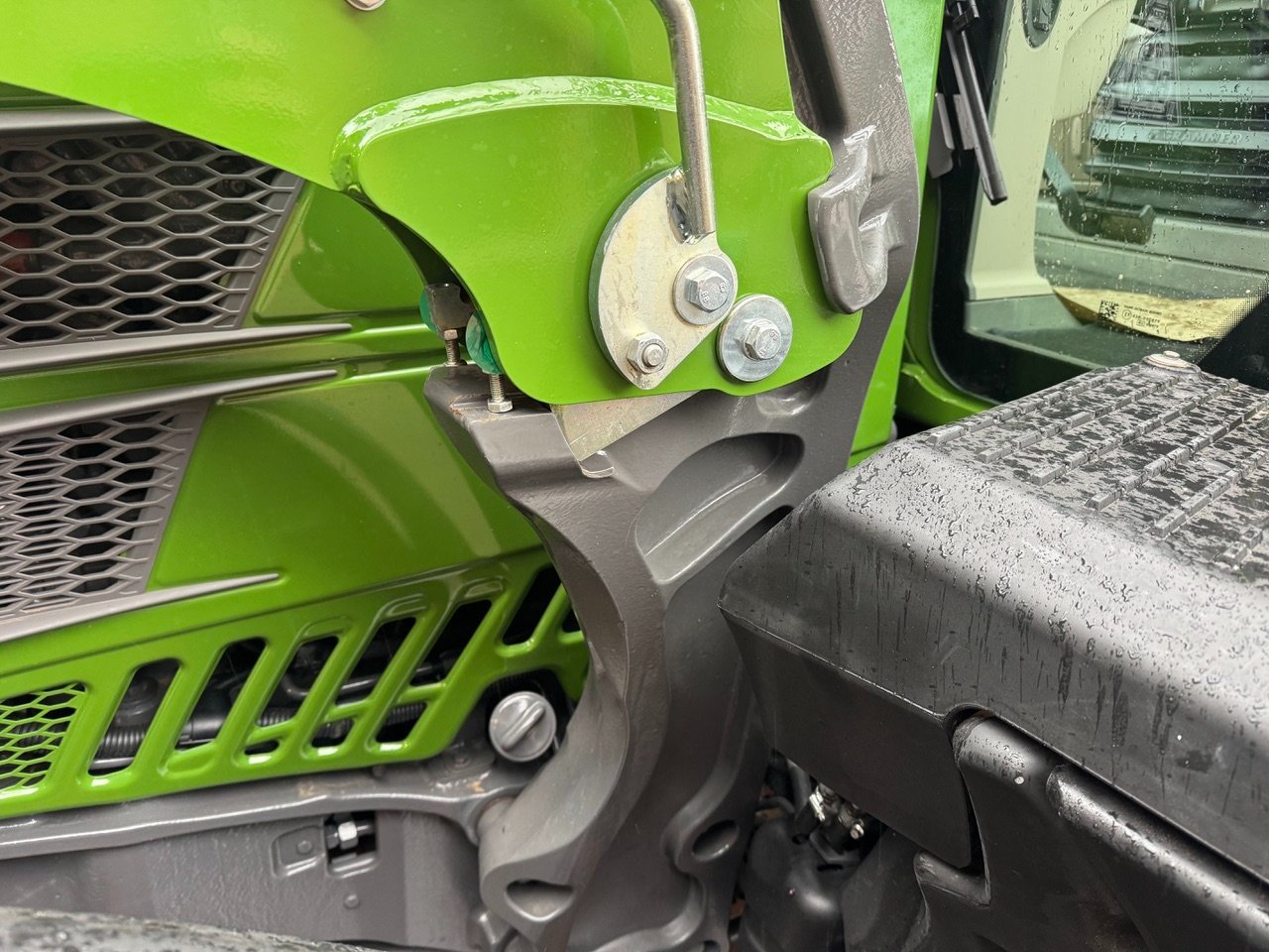 Fendt 4X80 Cargo loader, 2022, third service, Euro carriage with hydraulic locking, Multi docking, C/W Fendt 516 brackets and pipework, as new