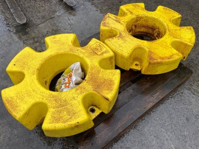 John Deere 7/8 series inner wheel weights