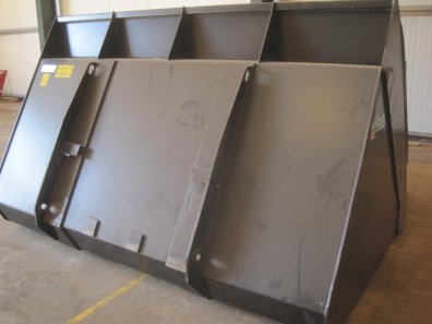 Albutt grain bucket, 2008, 5.15 cubic metres (about 3.5 tons), Sanderson brackets, very good