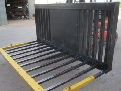 heavy duty silage fork, JCB brackets, Hardox tines