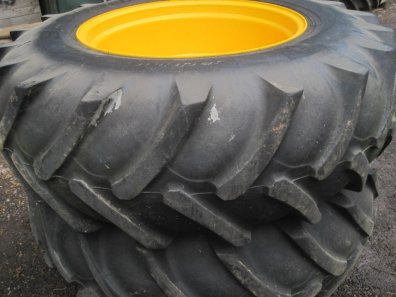 Massey Ferguson industrial wheels and 16.9/28 tyres
