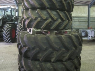 new 580/70/42 + 480/70/30 Trelleborg tyres fitted to new Fendt wheel, to fit Fendt 714 or 716