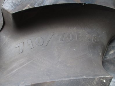 710/70/38 Goodyear tyre 95%