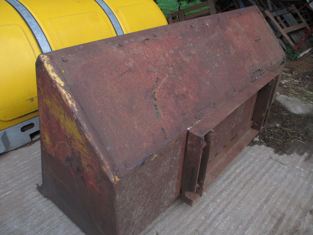 Browns Hi-Master loader and bucket to fit MF tractor