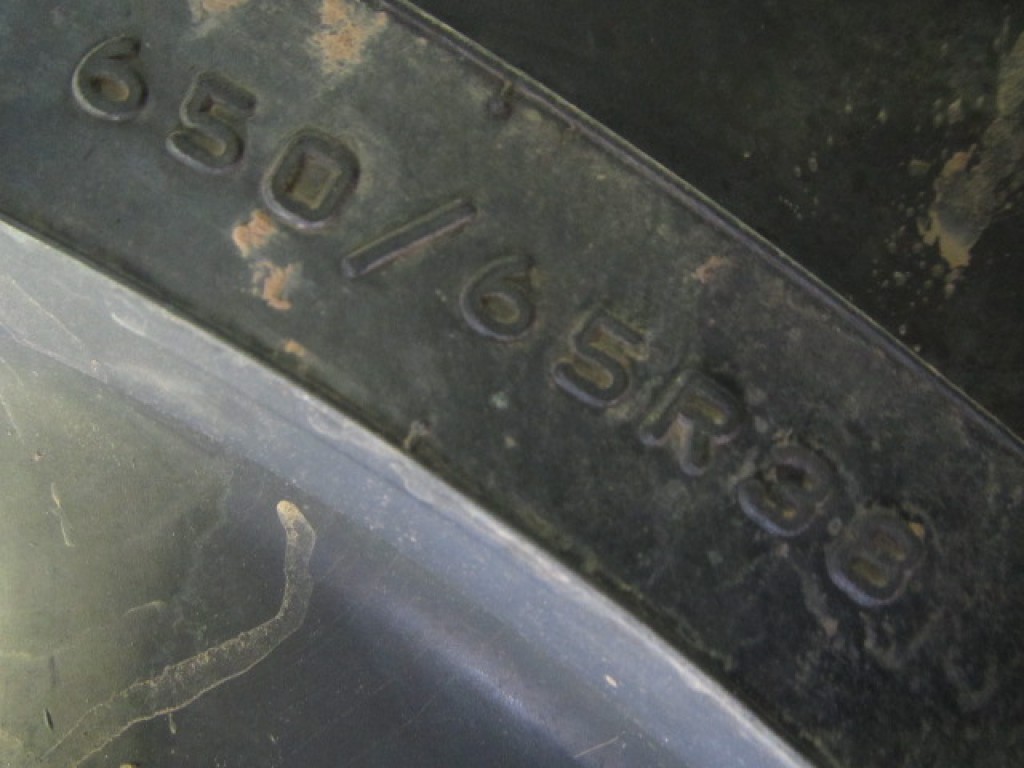 2x 650/65/38 + 2x 540/65/28 new Firestone tyres
