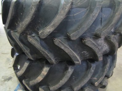 2x 650/65/38 + 2x 540/65/28 new Firestone tyres