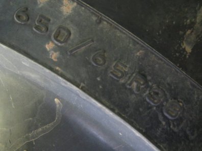 2x 650/65/38 + 2x 540/65/28 new Firestone tyres