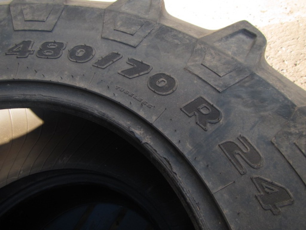 2x Trelleborg 480/70/24 tyres, 30%