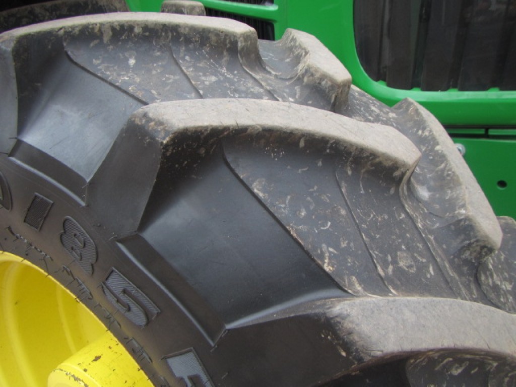 2x 20.8/38 + 2x 16.9/28 Trelleborg tyres 75%