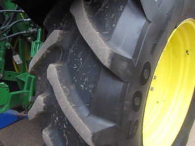 2x 20.8/38 + 2x 16.9/28 Trelleborg tyres 75%
