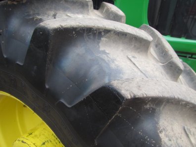 2x 20.8/38 + 2x 16.9/28 Michelin tyres 60%
