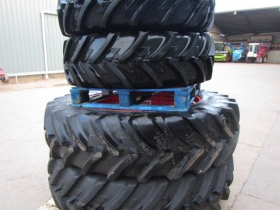 2x 18.4/46 + 2x 16.9/30 Michelin tyres fitted to Stocks wheels, to fit a Fendt tractor