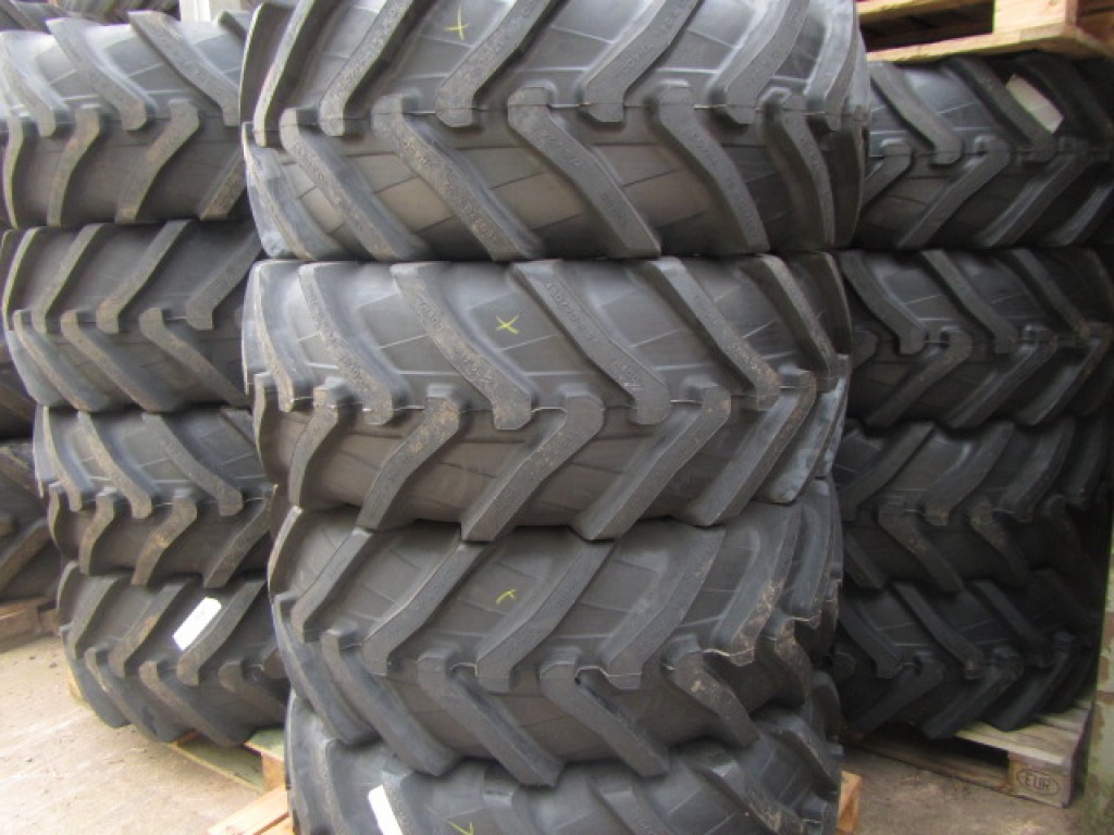 4x 460/70/24 (17.5/24) Trelleborg tyres