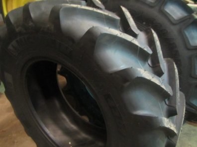 1x new Michelin 420/70/28 tyre