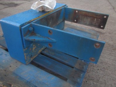 400 kg front weight to fit a Ford tractor