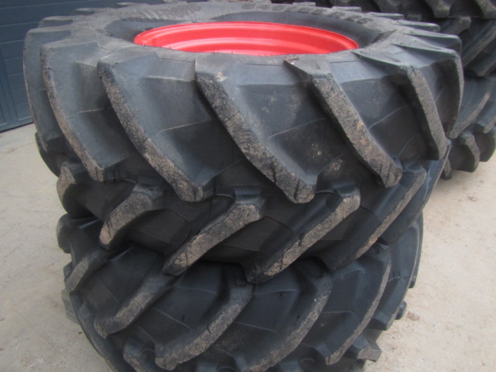 2x 650/65/38 + 2x 540/65/26 Trelleborg tyres, fitted to Fendt 415 wheels