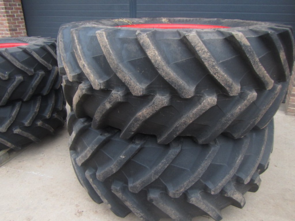 2x 650/65/38 + 2x 540/65/26 Trelleborg tyres, fitted to Fendt 415 wheels