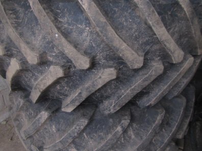 2x 650/65/38 + 2x 540/65/28 Trelleborg tyres, fitted to Fendt 718/720/724 wheels