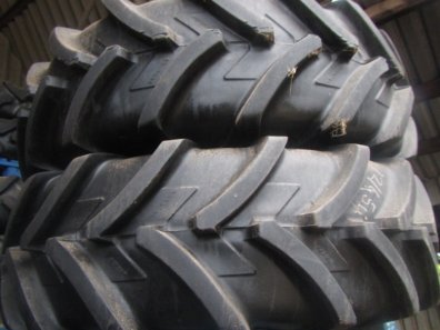 2x 18.4/34 + 2x 14.9/24 Michelin tyres 80%