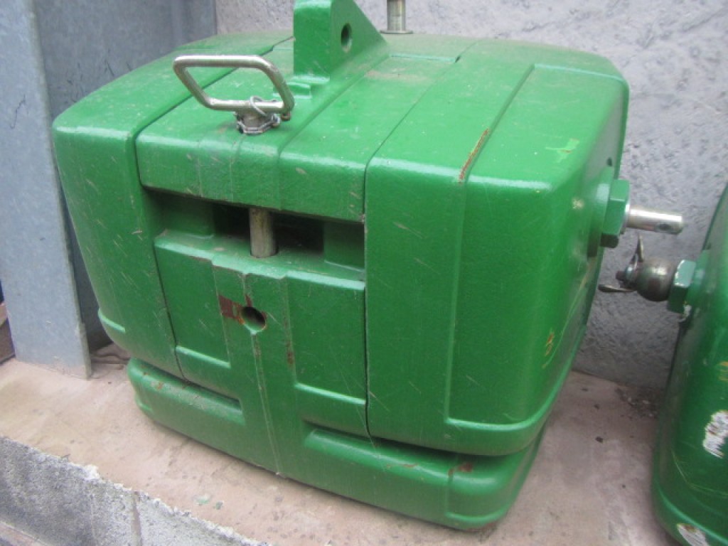 John Deere 1,150kg front weight