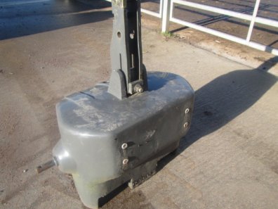 Massey Ferguson 900kg front weight