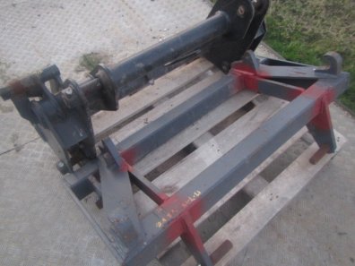 Euro carriage to fit Massey Ferguson 50EX and adapter plate for MF bucket