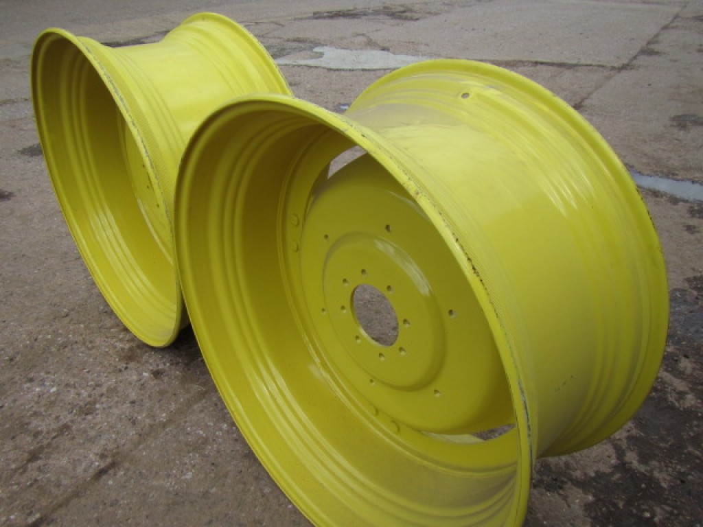 2x new John Deere adjustable 18x38 wheels
