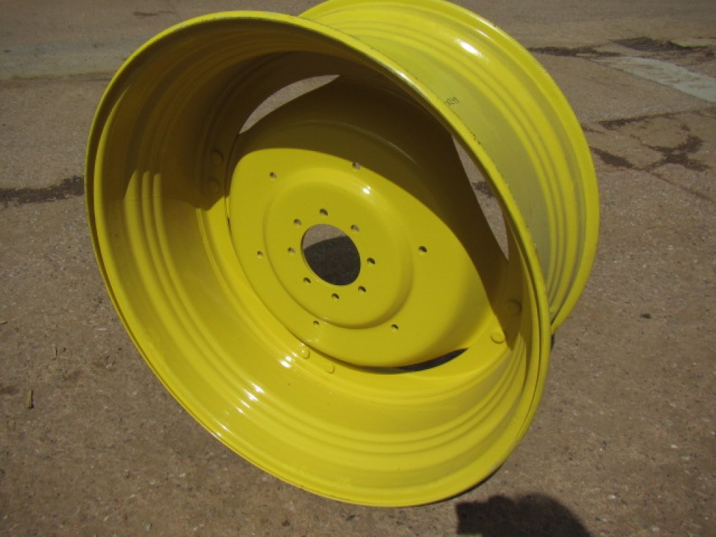 2x new John Deere adjustable 18x38 wheels