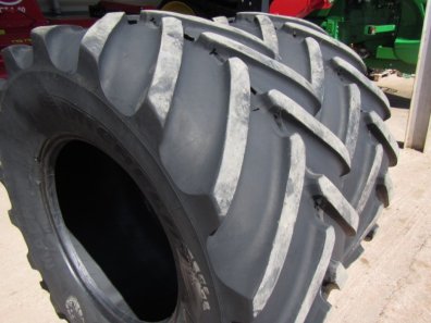 2x 600/65/28 Michelin Mach X Bib tyres