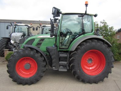 2 x 650/65/38 + 2 x 540/65/28 Trelleborg tyres, to fit Fendt 516, as new