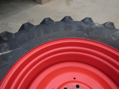 2 x 650/65/38 + 2 x 540/65/28 Trelleborg tyres, to fit Fendt 516, as new