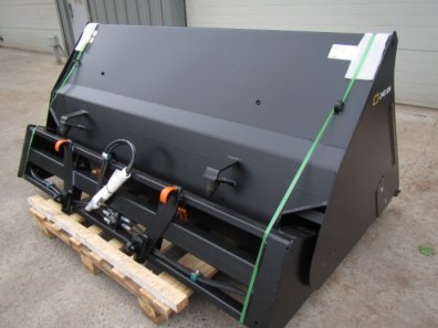new Quicke 240 XH toe tip bucket, Euro brackets