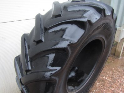 1x Continental 16.9/24 35% tyre