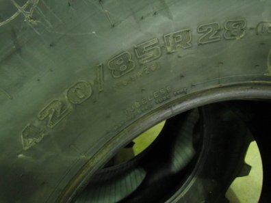 1x 16.9/28 Firestone tyre worn on one side