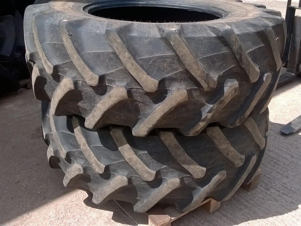 2x Trelleborg 480/70/28 35%
