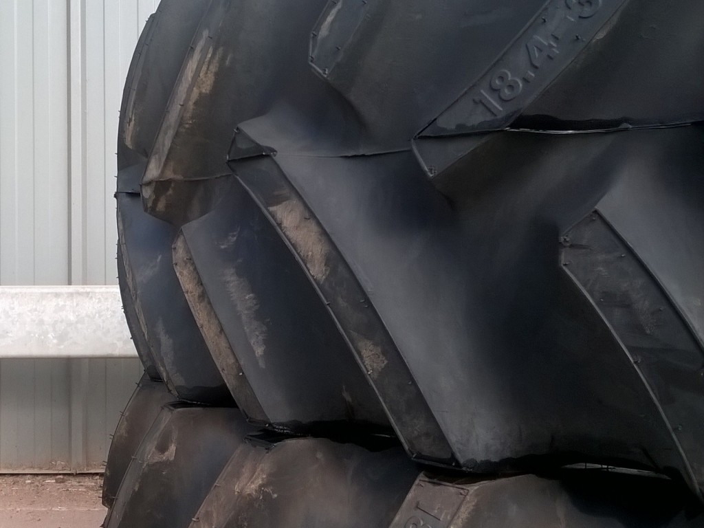 2x Titan (Goodyear) 18.4/34 new tyres