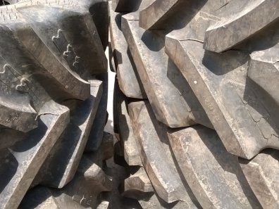 2x 540/65/28 + 2x 650/65/38 BKT tractor tyres
