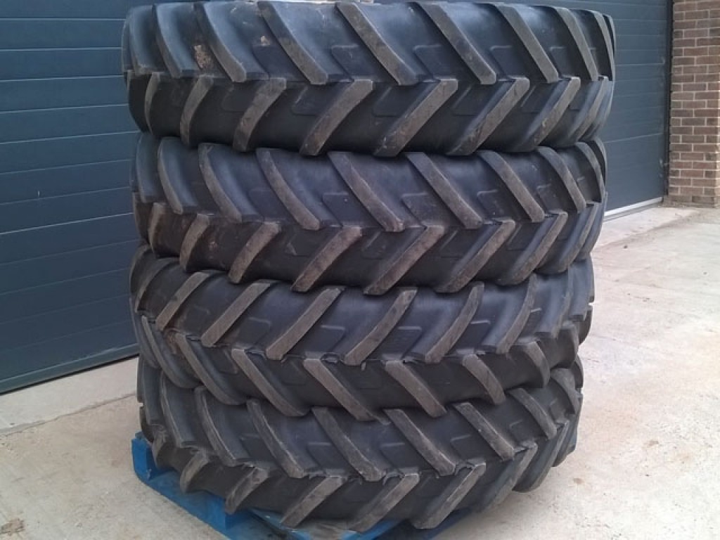 4x 380/85/34 Michelin crop sprayer tyres