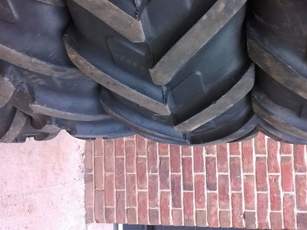 4x 380/85/34 Michelin crop sprayer tyres