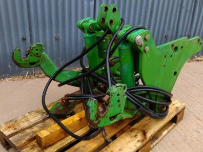 John Deere front linkage to fit 6000-6010 seires tractors, 2001, 3.5 ton lift