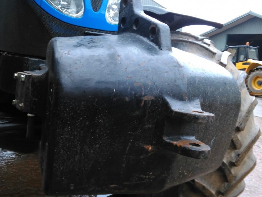 New Holland 1000 kg front weight