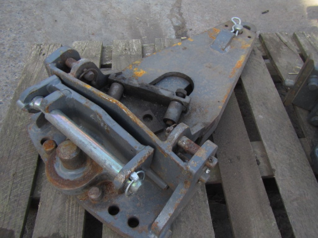 Fendt Euro ladder hitch and drawbar
